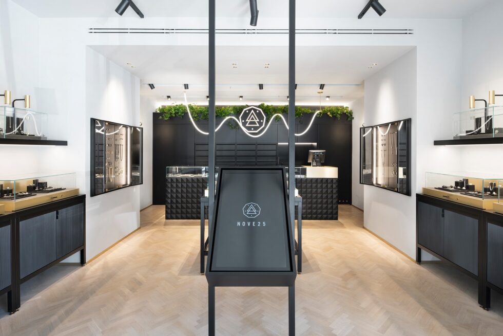nove25-store-bari